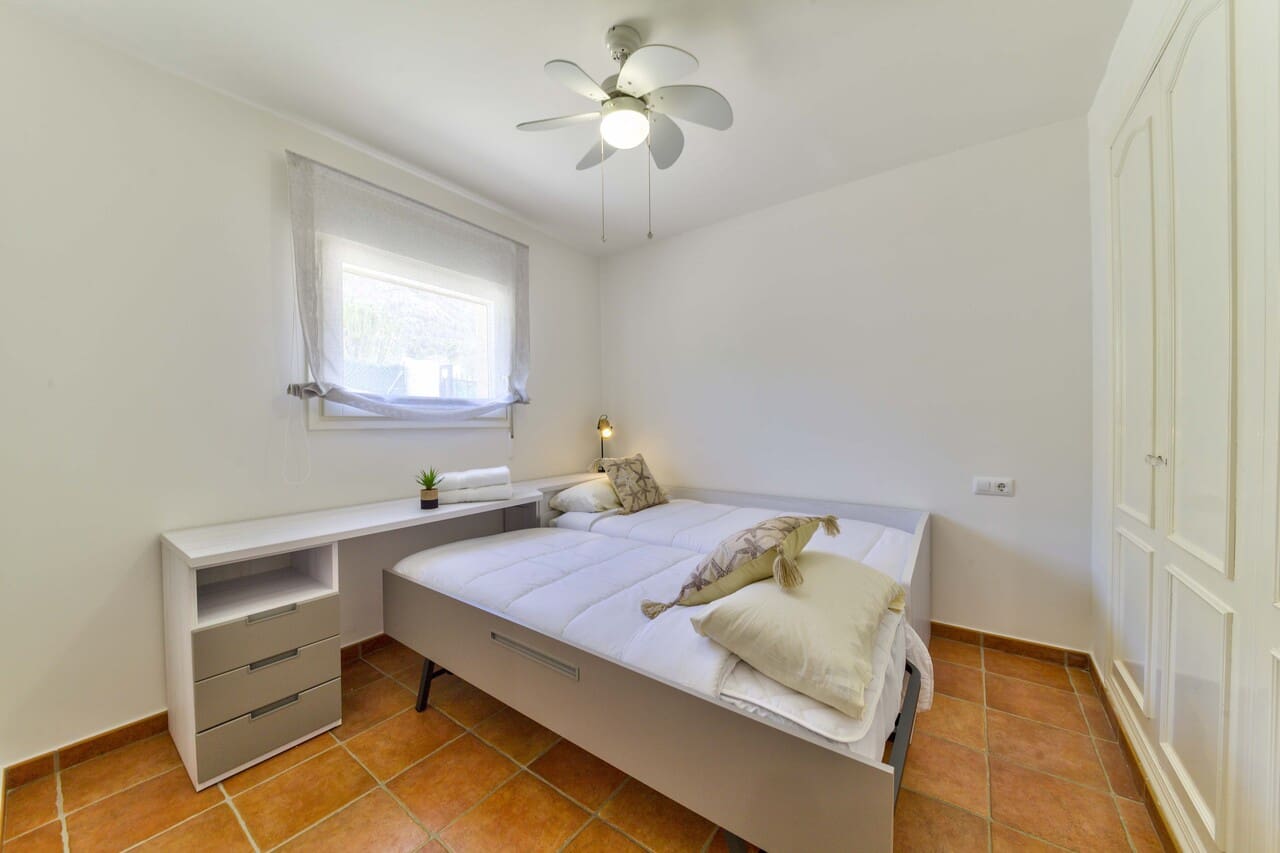 4 makuuhuone Huvila vuokrattavana paikassa Javea / Xabia mukana uima-altaan - 2 500 € (Ref: 8824458)