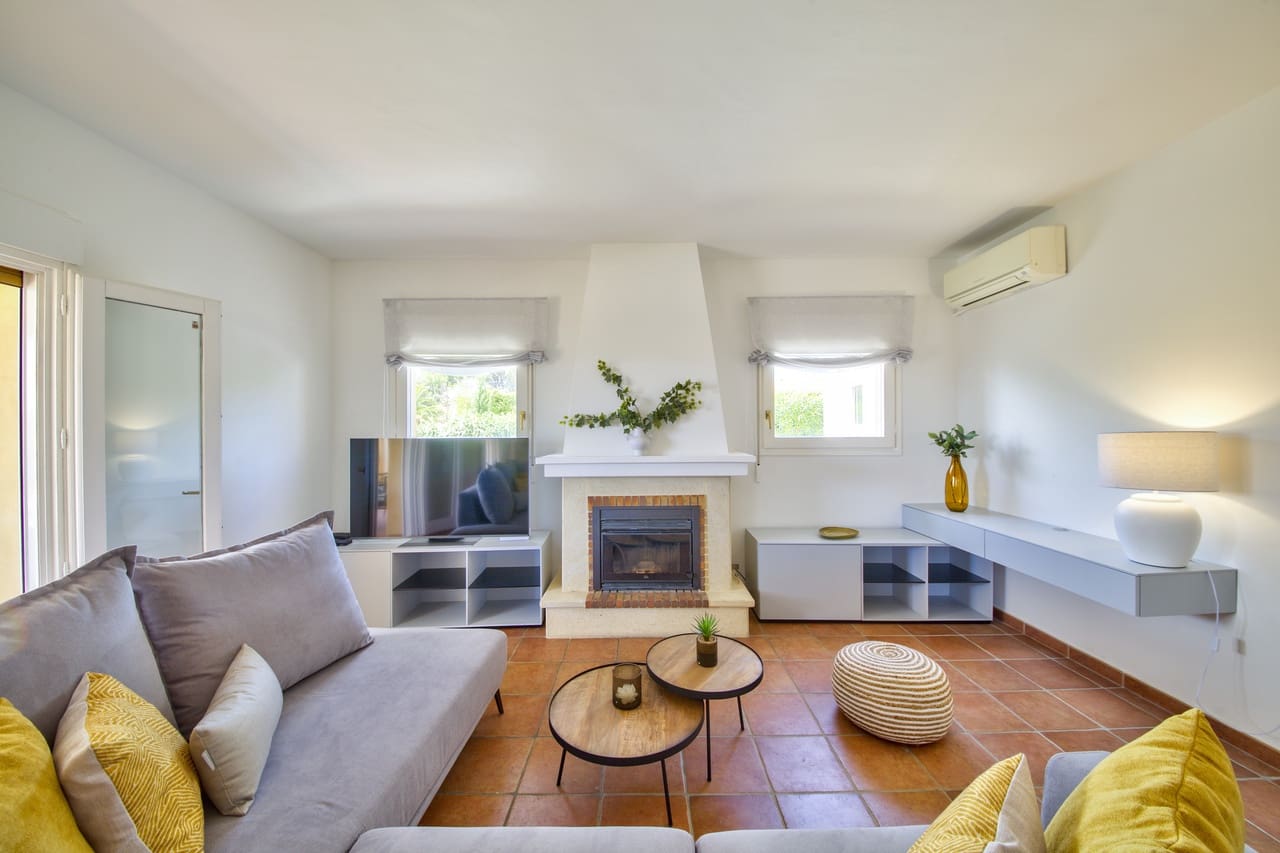 4 makuuhuone Huvila vuokrattavana paikassa Javea / Xabia mukana uima-altaan - 2 500 € (Ref: 8824458)