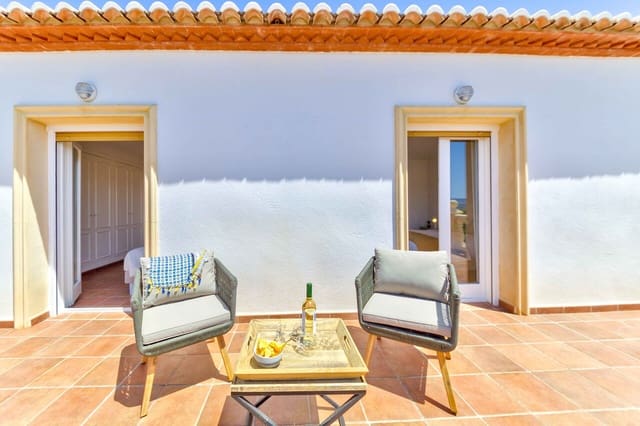 4 bedroom Villa for rent in Javea / Xàbia with pool - € 2,500 (Ref: 8824458)