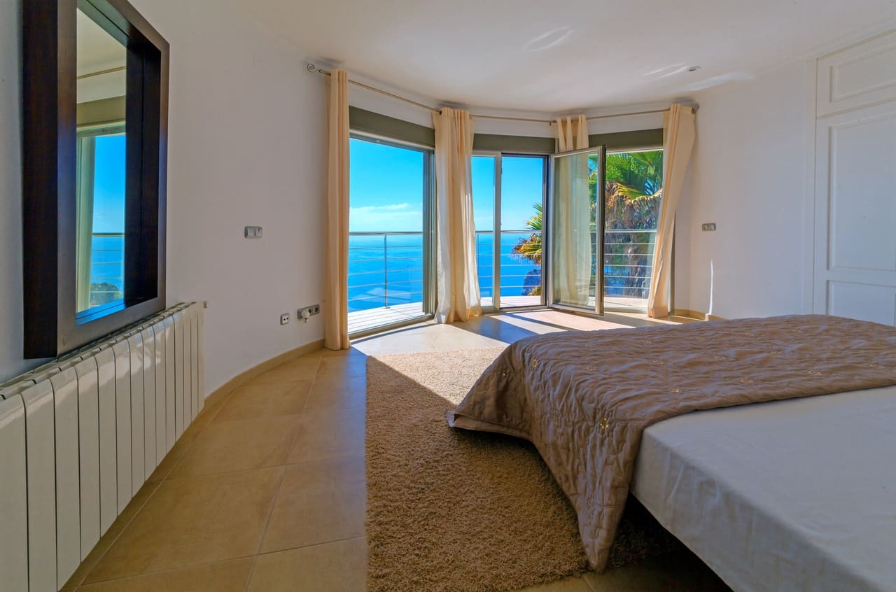 6 makuuhuone Huvila myytävänä paikassa Javea / Xabia mukana uima-altaan - 2 950 000 € (Ref: 9425331)