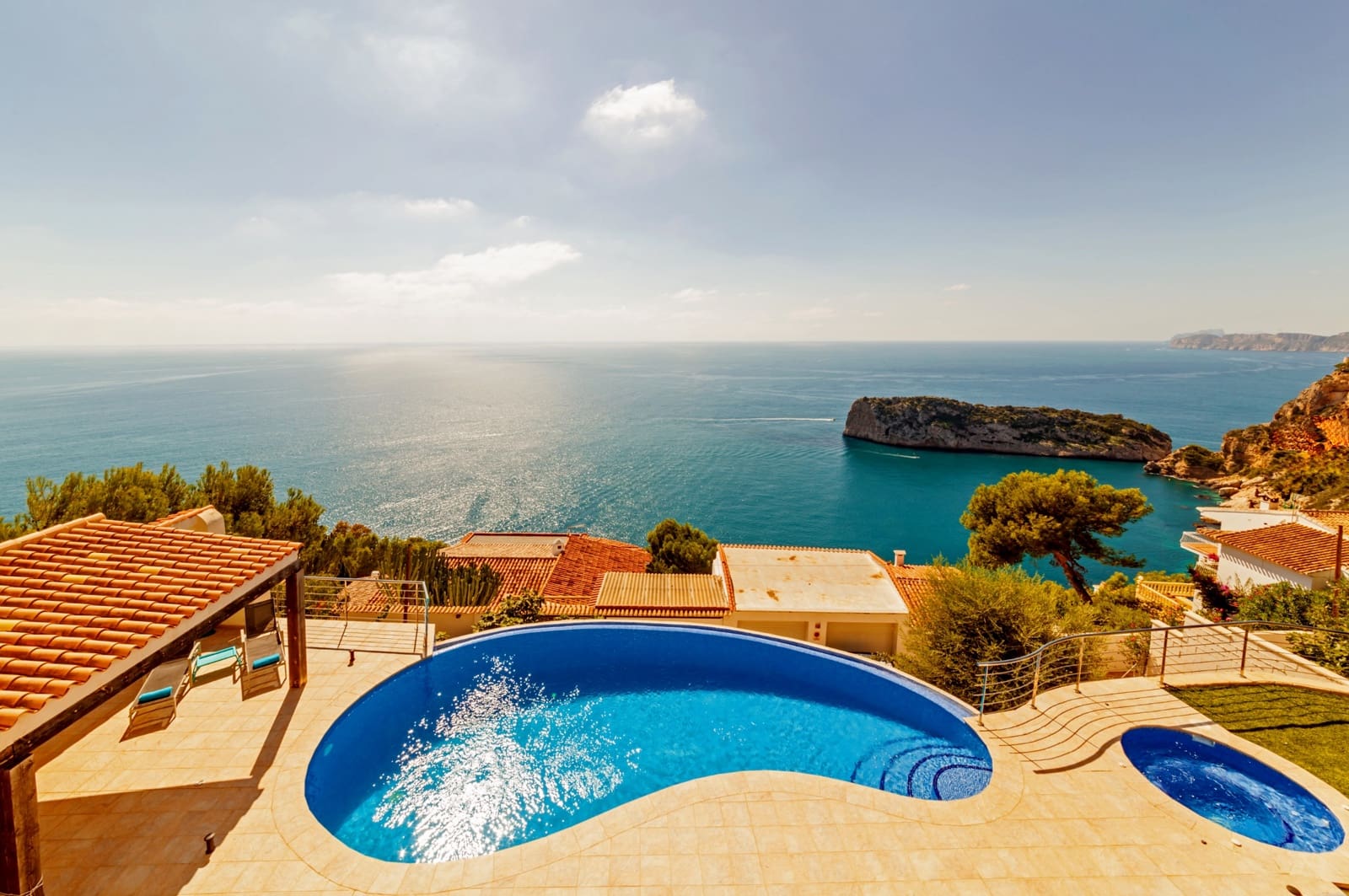 6 soveværelse Villa til salg i Javea / Xabia med swimmingpool - € 2.250.000 (Ref: 9425331)
