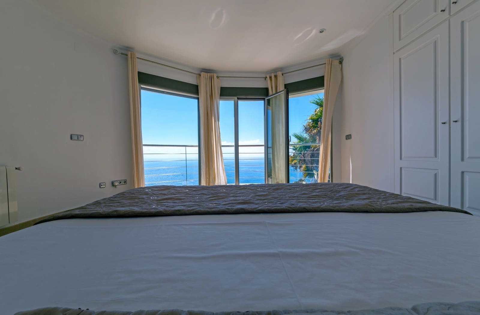 6 soveværelse Villa til salg i Javea / Xabia med swimmingpool - € 2.250.000 (Ref: 9425331)