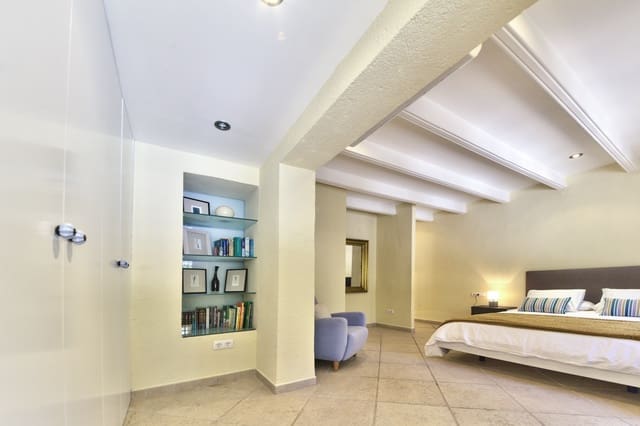 5 soveværelse Villa til salg i Javea / Xàbia med swimmingpool - € 1.395.000 (Ref: 9532522)