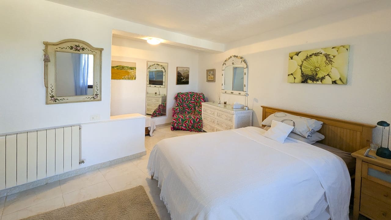 5 bedroom Villa for sale in Javea / Xabia with pool garage - € 970,000 (Ref: 9650982)