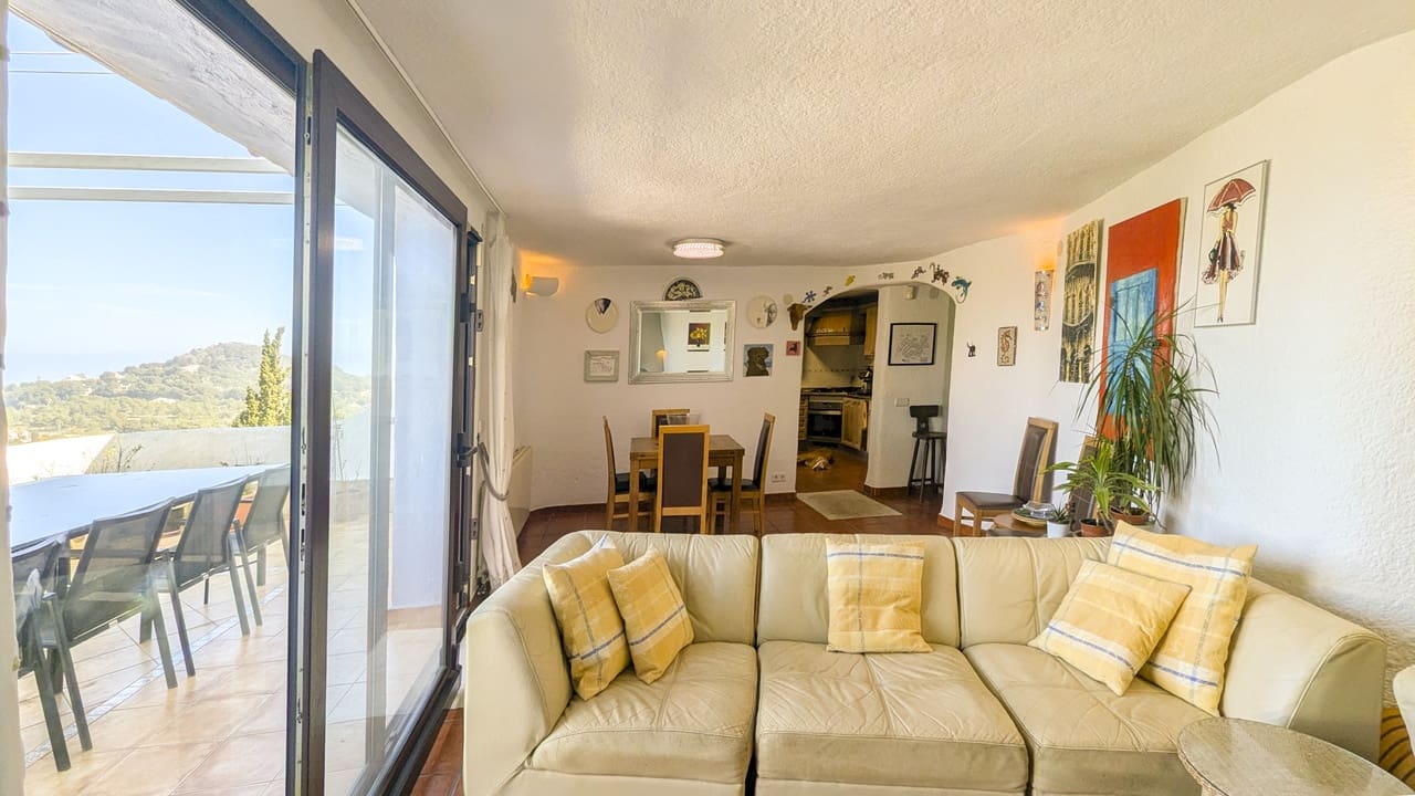5 bedroom Villa for sale in Javea / Xabia with pool garage - € 970,000 (Ref: 9650982)