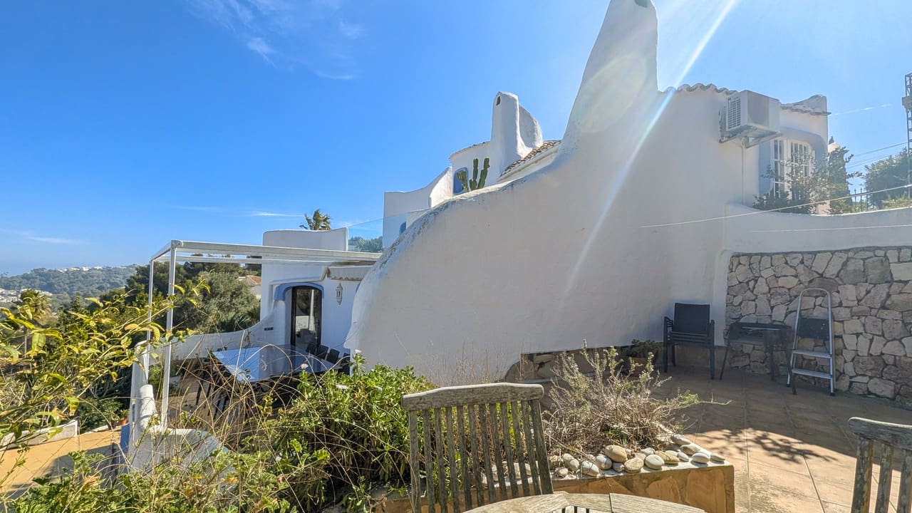 5 bedroom Villa for sale in Javea / Xabia with pool garage - € 970,000 (Ref: 9650982)