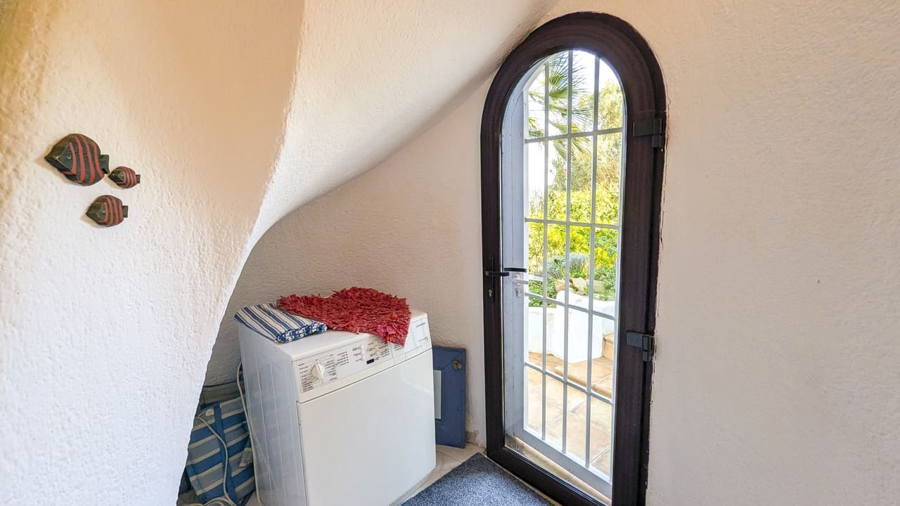 5 bedroom Villa for sale in Javea / Xabia with pool garage - € 970,000 (Ref: 9650982)
