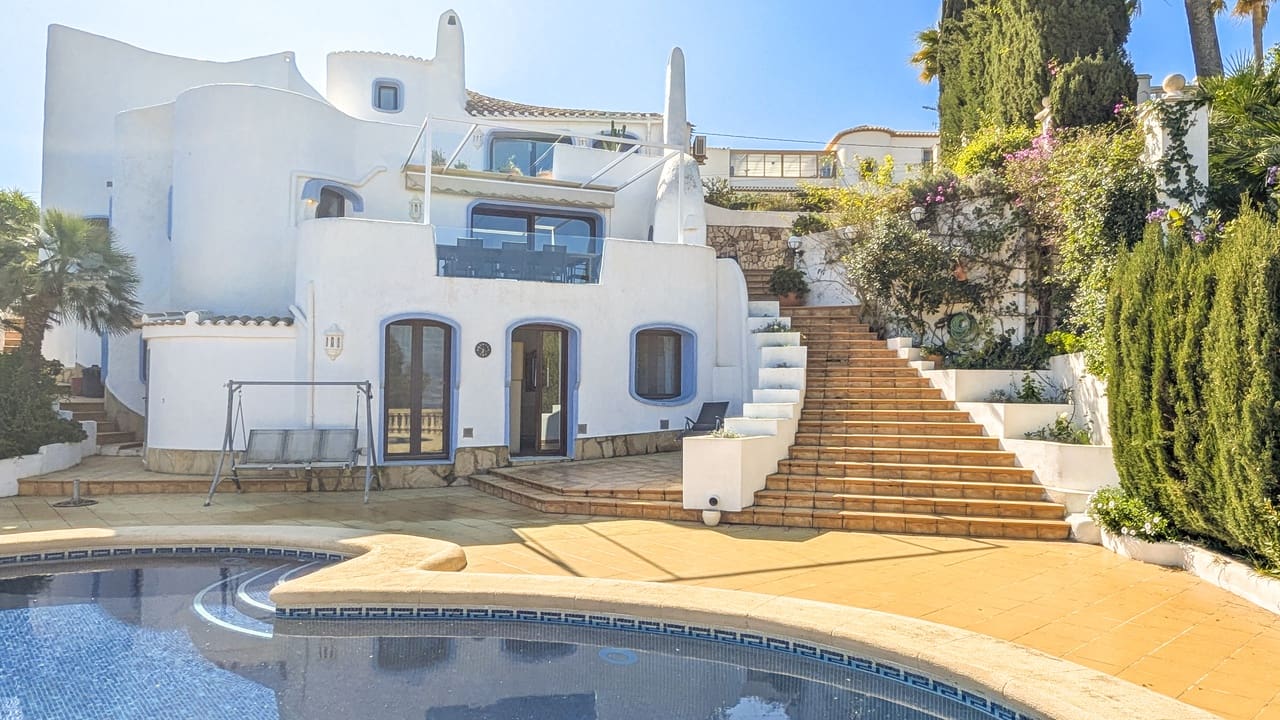 5 bedroom Villa for sale in Javea / Xabia with pool garage - € 970,000 (Ref: 9650982)