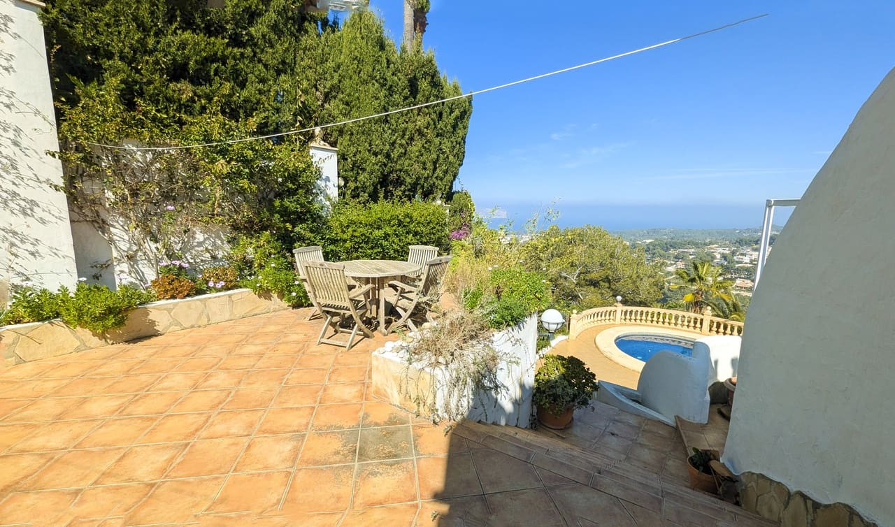 5 bedroom Villa for sale in Javea / Xabia with pool garage - € 970,000 (Ref: 9650982)