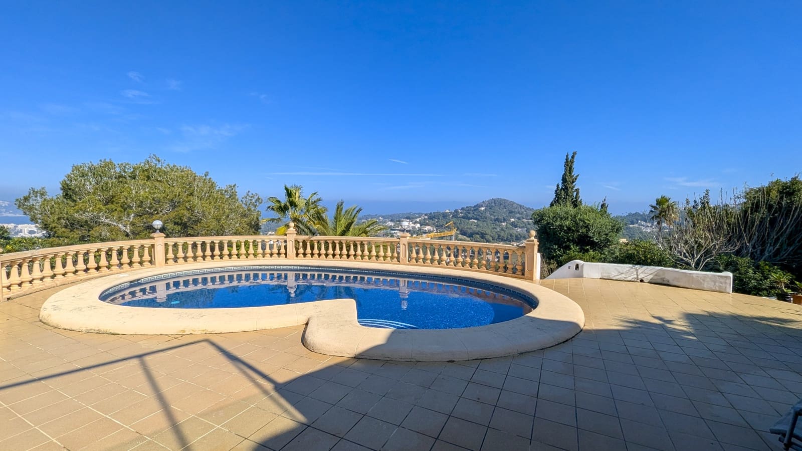 5 chambre Villa/Maison à vendre à Javea / Xabia avec piscine - 970 000 € (Ref: 9650982)