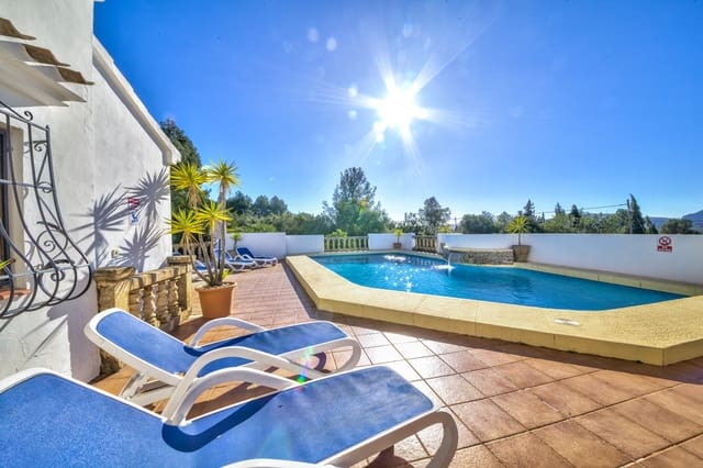 4 sypialnia Willa na sprzedaż w Javea / Xàbia z basenem garażem - 795 000 € (Ref: 9715381)