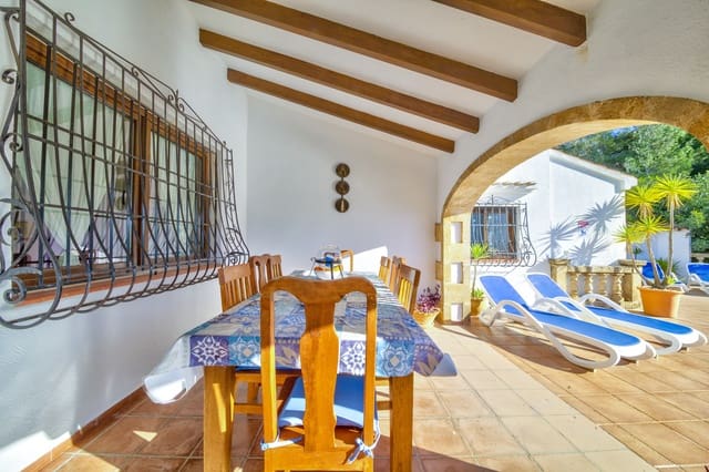 4 sypialnia Willa na sprzedaż w Javea / Xàbia z basenem garażem - 795 000 € (Ref: 9715381)
