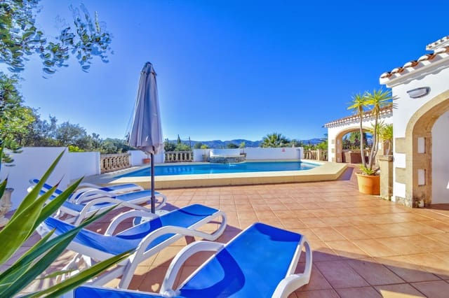 4 bedroom Villa for sale in Javea / Xàbia with pool - € 795,000 (Ref: 9715381)