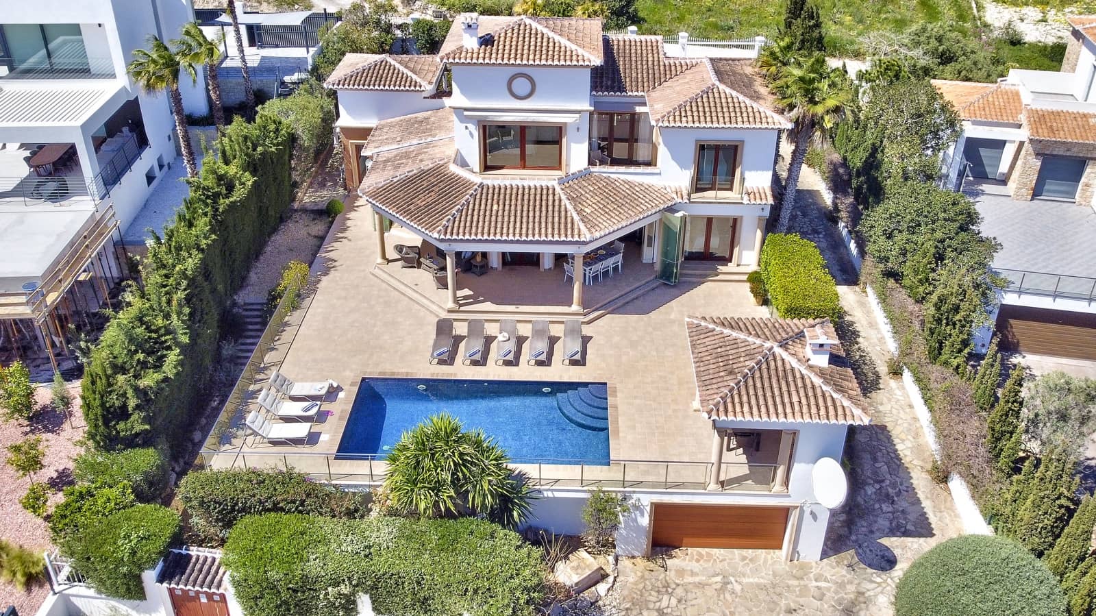 4 slaapkamer Villa te koop in Moraira met zwembad garage - € 1.400.000 (Ref: 9899827)