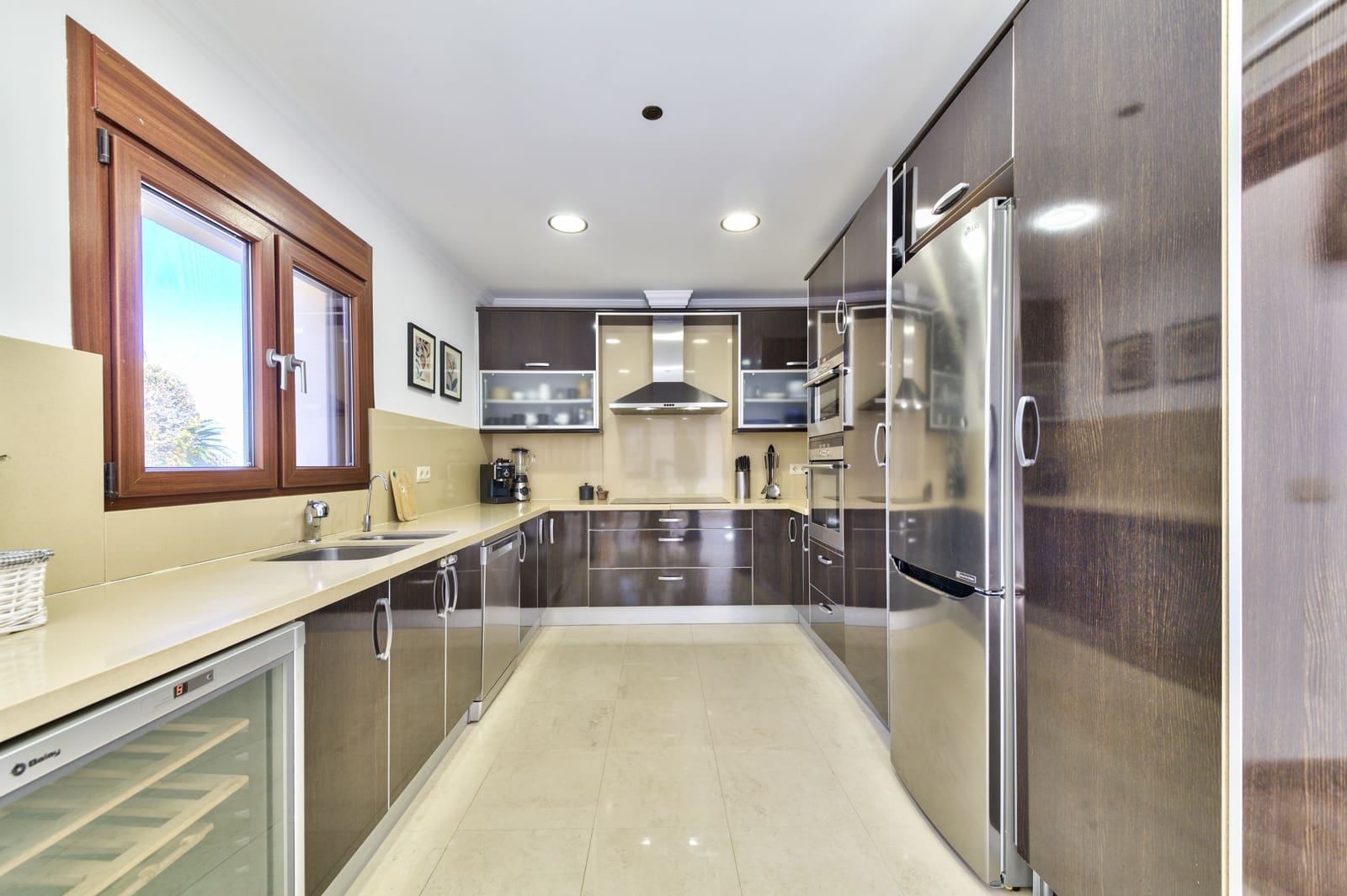 4 slaapkamer Villa te koop in Moraira met zwembad garage - € 1.400.000 (Ref: 9899827)
