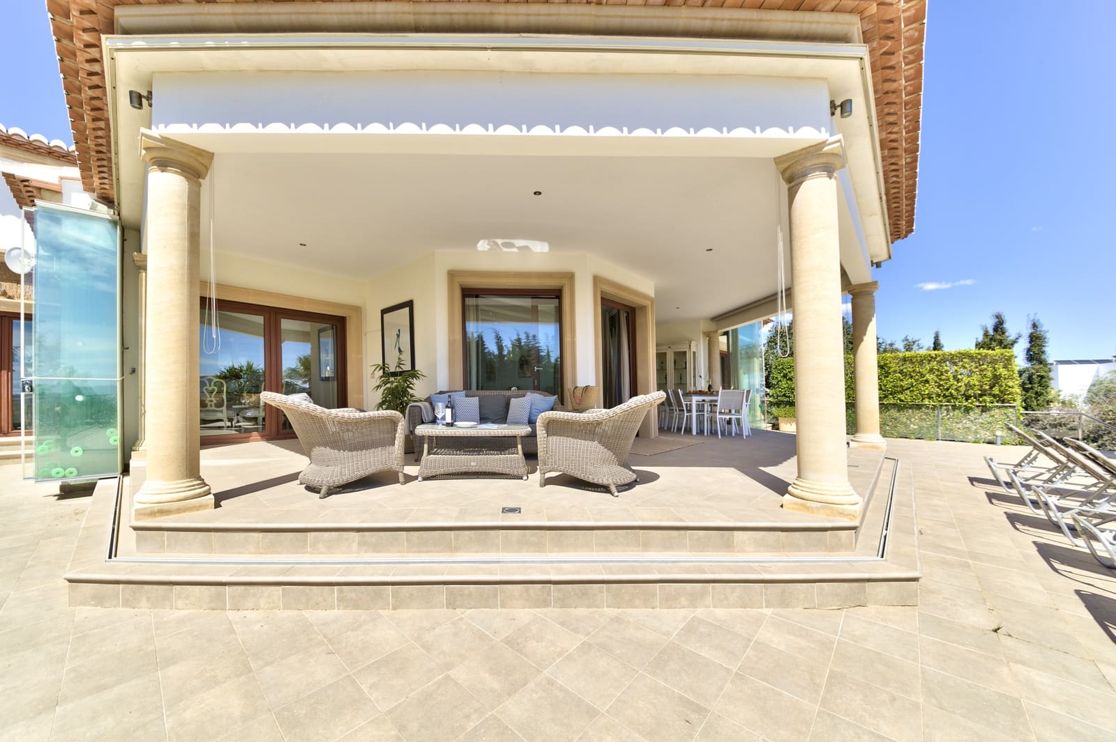 4 slaapkamer Villa te koop in Moraira met zwembad garage - € 1.400.000 (Ref: 9899827)