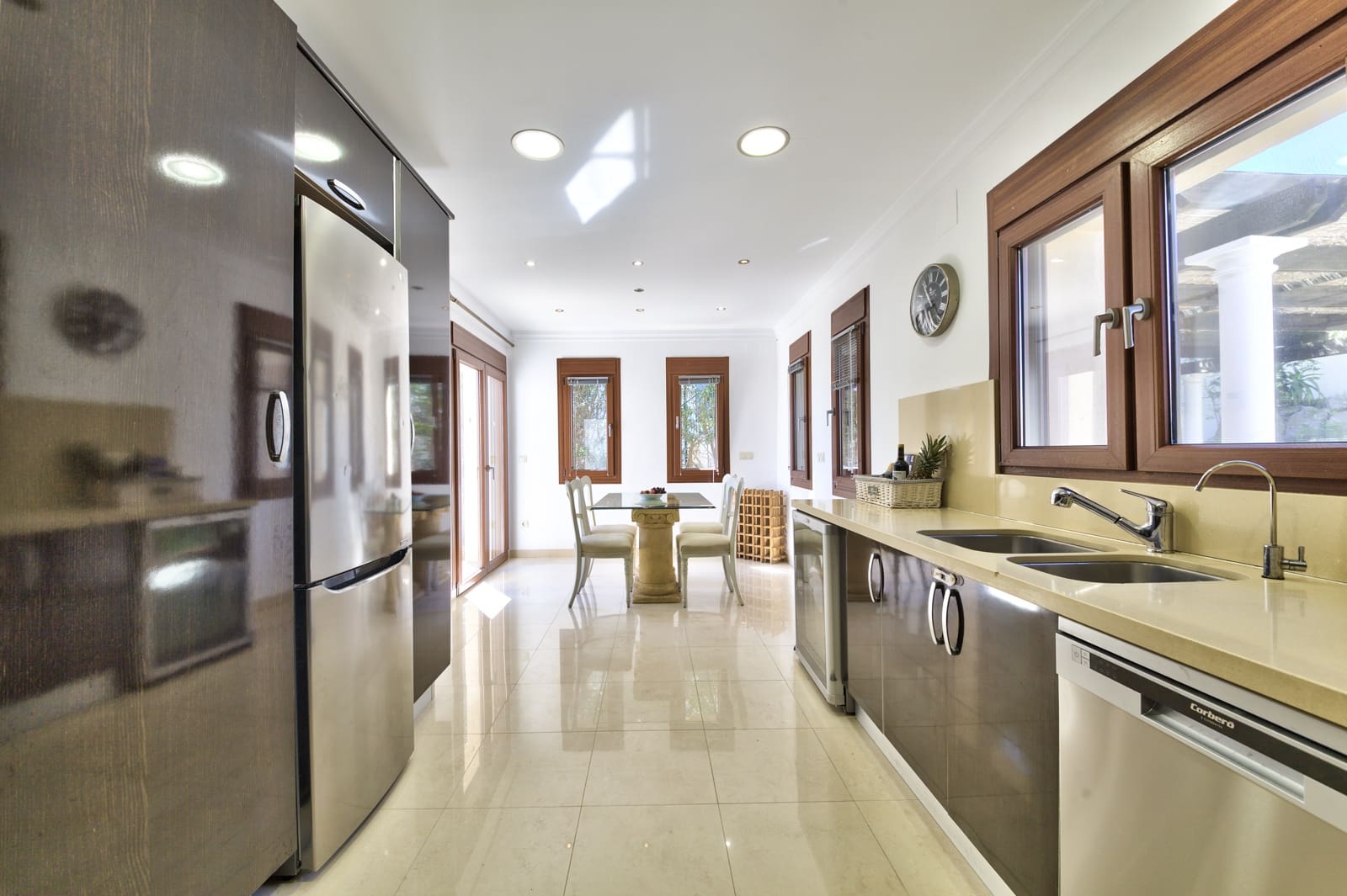 4 slaapkamer Villa te koop in Moraira met zwembad garage - € 1.400.000 (Ref: 9899827)