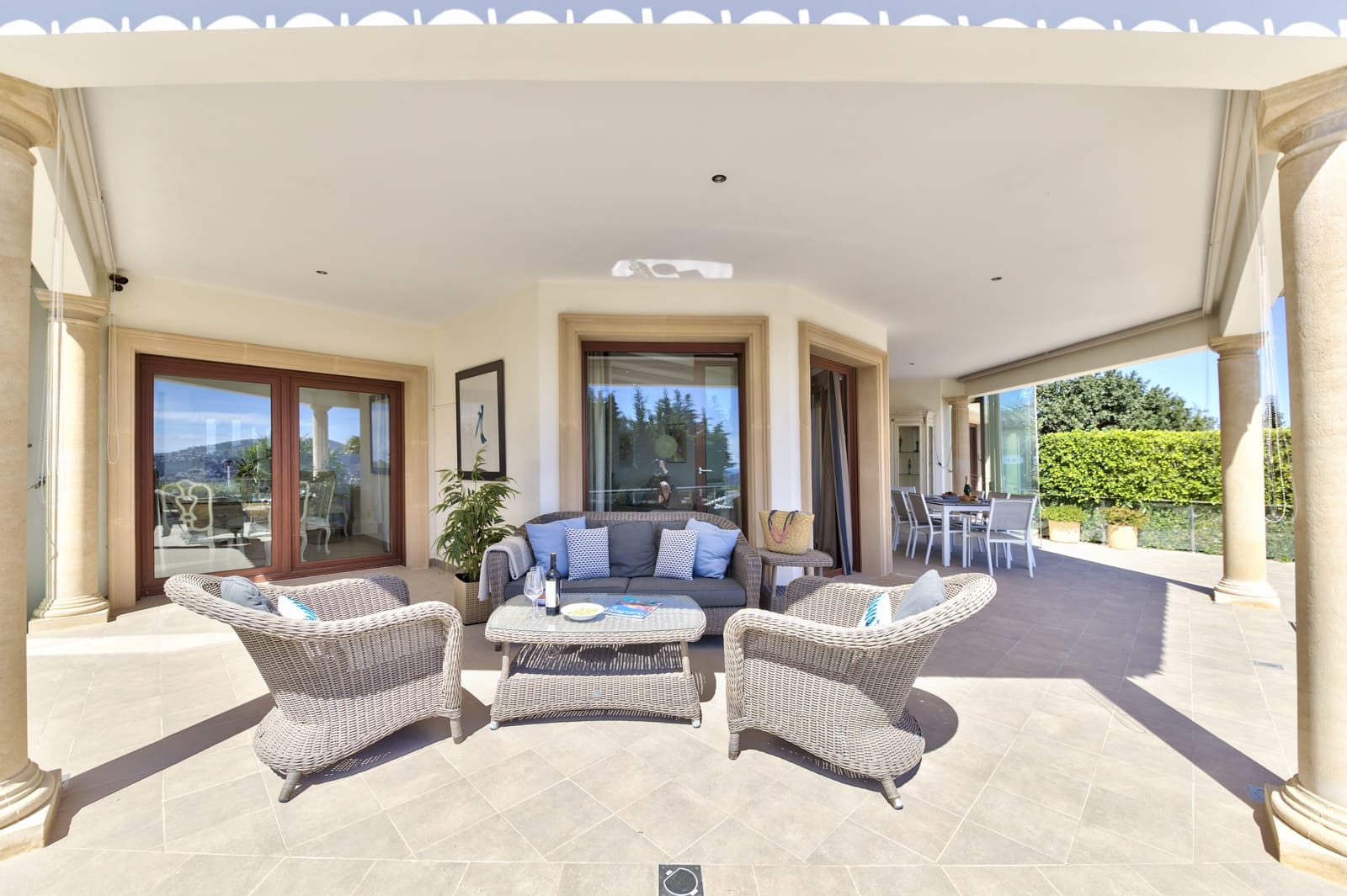 4 slaapkamer Villa te koop in Moraira met zwembad garage - € 1.400.000 (Ref: 9899827)