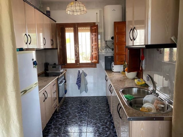 3 sovrum Villa till salu i Sayalonga - 234 000 € (Ref: 8665798)