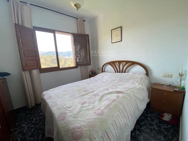 3 sovrum Villa till salu i Sayalonga - 234 000 € (Ref: 8665798)