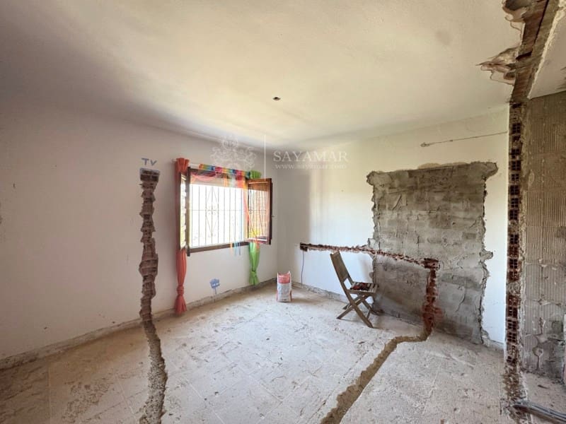 3 soveværelse Villa til salg i Sayalonga - € 234.000 (Ref: 8665798)