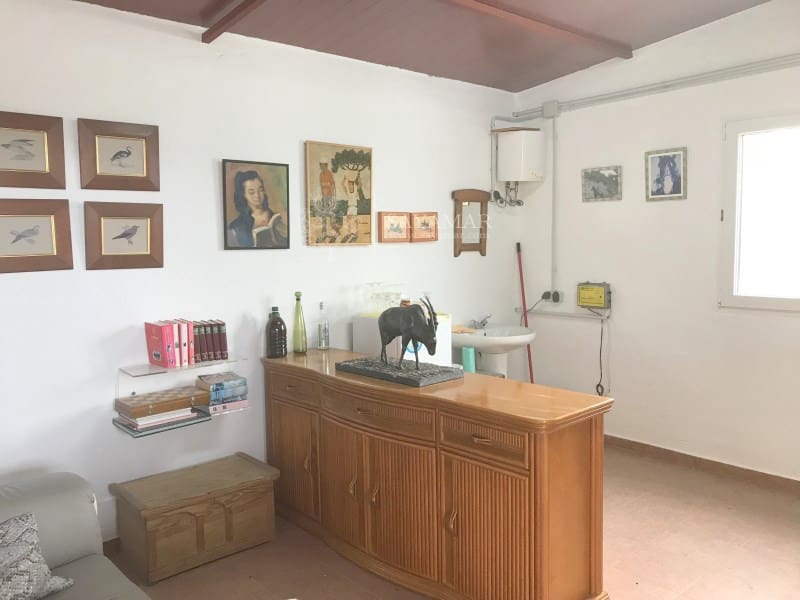 4 soverom Villa til salgs i Sayalonga med garasje - € 1 350 000 (Ref: 8665802)