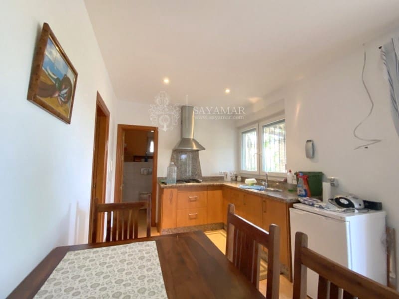 5 sypialnia Willa na sprzedaż w Sayalonga - 890 000 € (Ref: 8665803)