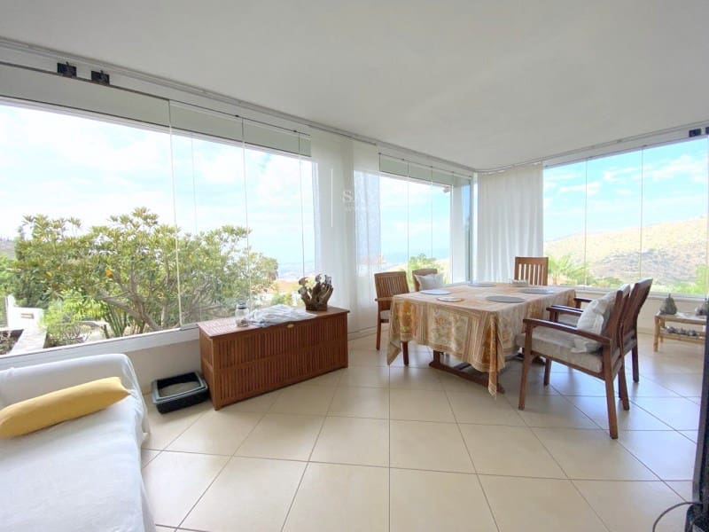 5 sypialnia Willa na sprzedaż w Sayalonga - 890 000 € (Ref: 8665803)