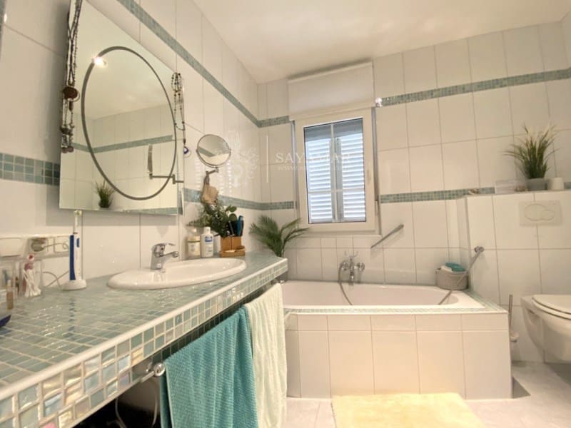 5 sypialnia Willa na sprzedaż w Sayalonga - 890 000 € (Ref: 8665803)