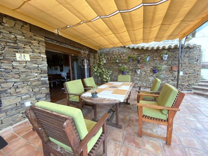 5 sypialnia Willa na sprzedaż w Sayalonga - 890 000 € (Ref: 8665803)