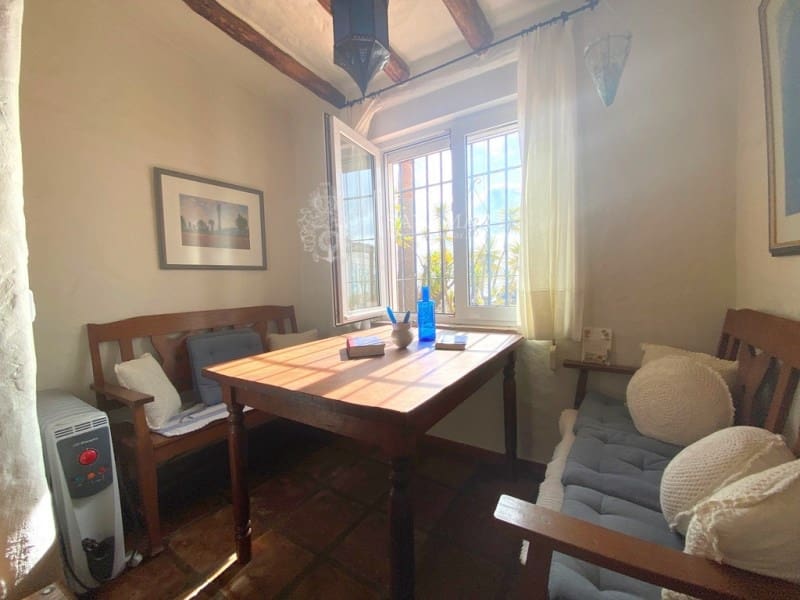 3 slaapkamer Villa te koop in Sayalonga - € 1.200.000 (Ref: 8665808)