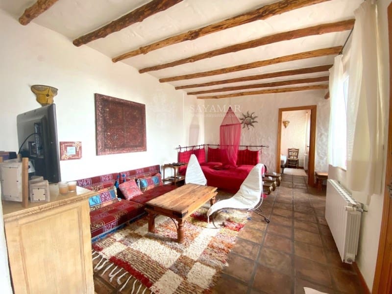 3 slaapkamer Villa te koop in Sayalonga - € 1.200.000 (Ref: 8665808)