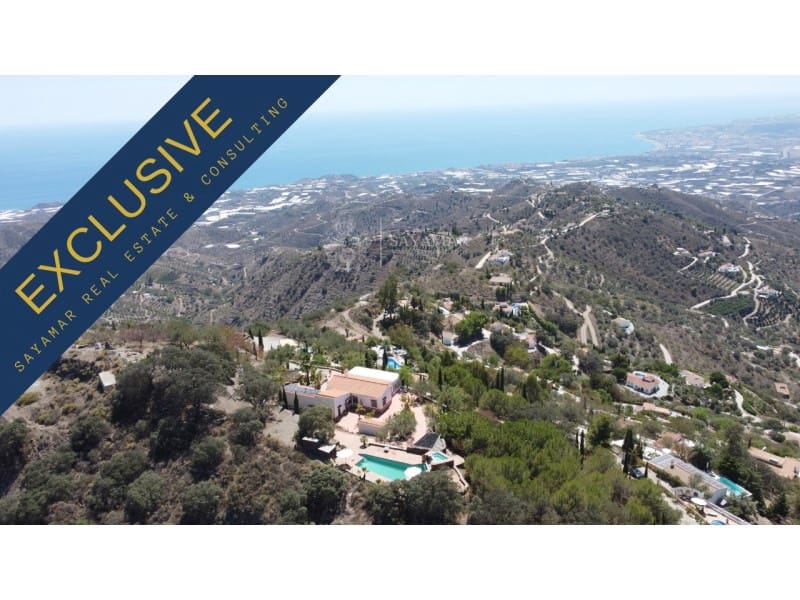 3 slaapkamer Villa te koop in Sayalonga - € 1.200.000 (Ref: 8665808)