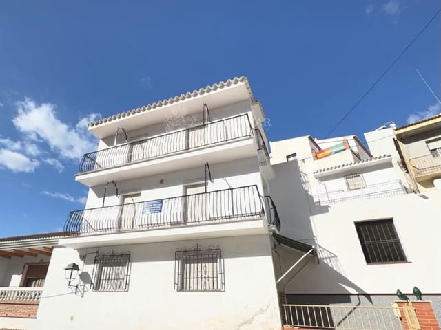 5 soverom Hus til salgs i Sayalonga - € 180 000 (Ref: 8685259)