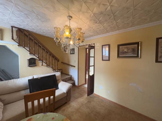 5 soverom Hus til salgs i Sayalonga - € 180 000 (Ref: 8685259)