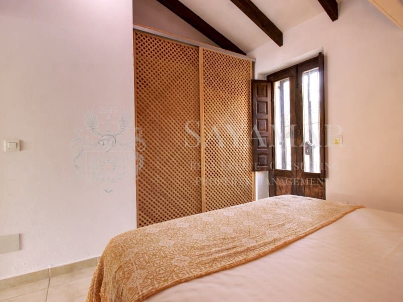 2 soveværelse Villa til salg i Sayalonga - € 365.000 (Ref: 8780396)