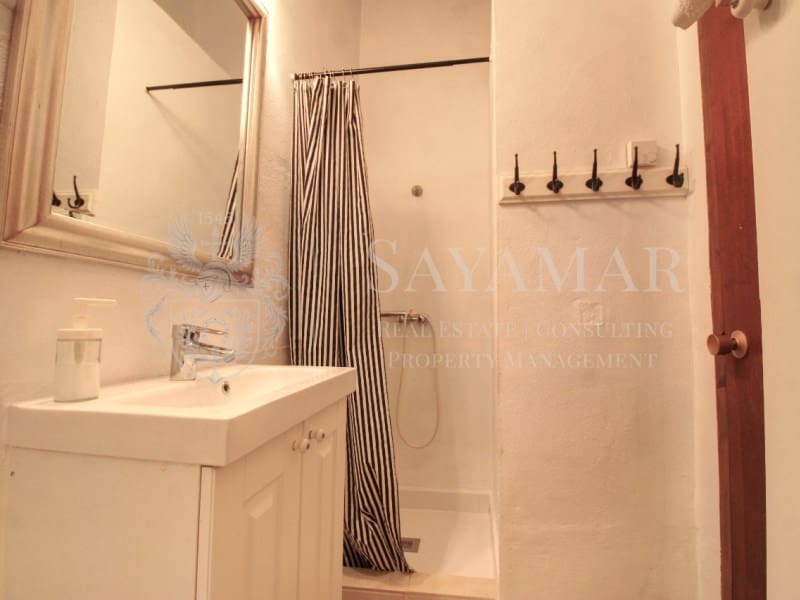 2 soveværelse Villa til salg i Sayalonga - € 365.000 (Ref: 8780396)