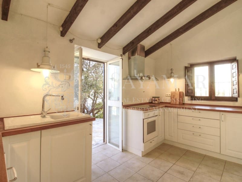 2 soveværelse Villa til salg i Sayalonga - € 365.000 (Ref: 8780396)