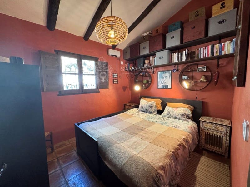 3 bedroom Villa for sale in Archez - € 395,000 (Ref: 8937644)