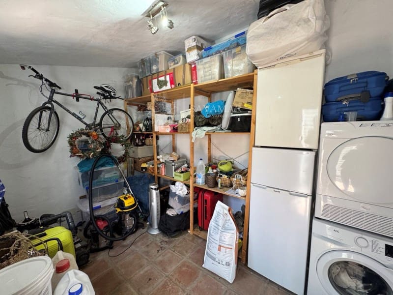 3 bedroom Villa for sale in Archez - € 395,000 (Ref: 8937644)