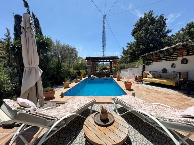 3 bedroom Villa for sale in Archez - € 395,000 (Ref: 8937644)