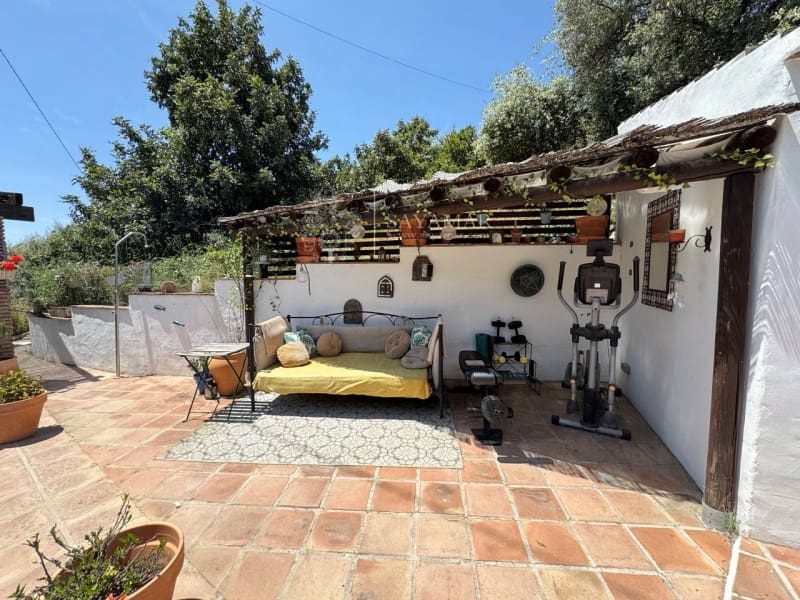 3 bedroom Villa for sale in Archez - € 395,000 (Ref: 8937644)