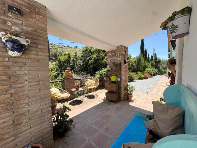 3 bedroom Villa for sale in Archez - € 395,000 (Ref: 8937644)