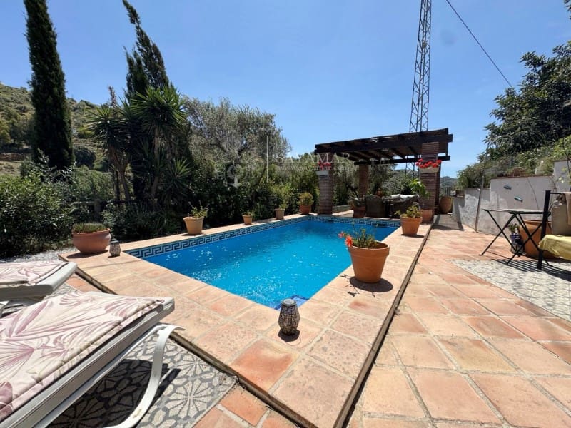 3 bedroom Villa for sale in Archez - € 395,000 (Ref: 8937644)