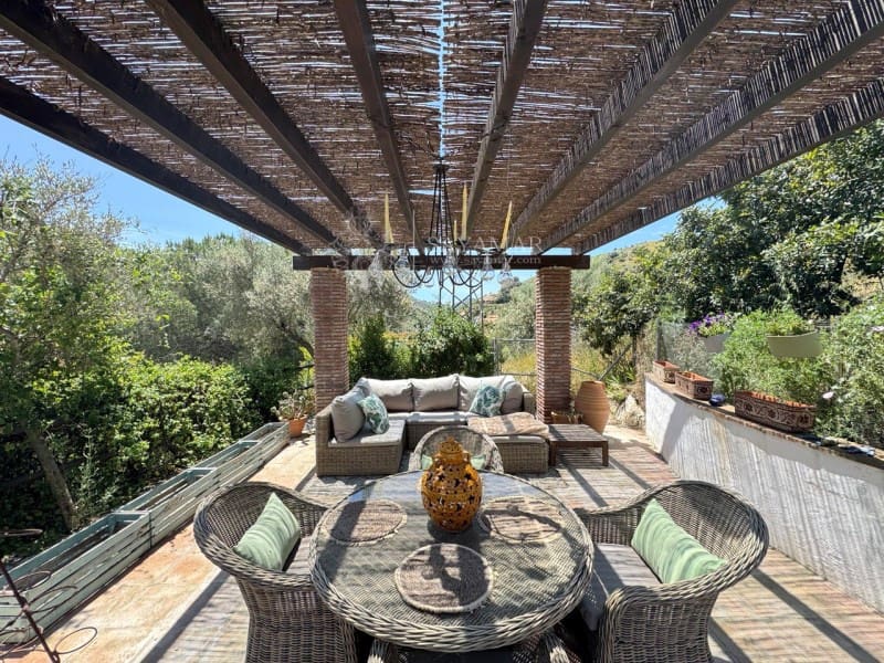 3 bedroom Villa for sale in Archez - € 395,000 (Ref: 8937644)