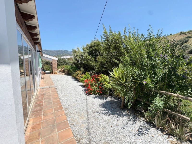 3 bedroom Villa for sale in Archez - € 395,000 (Ref: 8937644)