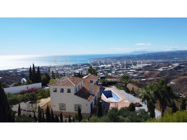 3 sovrum Villa till salu i Sayalonga - 595 000 € (Ref: 8940087)