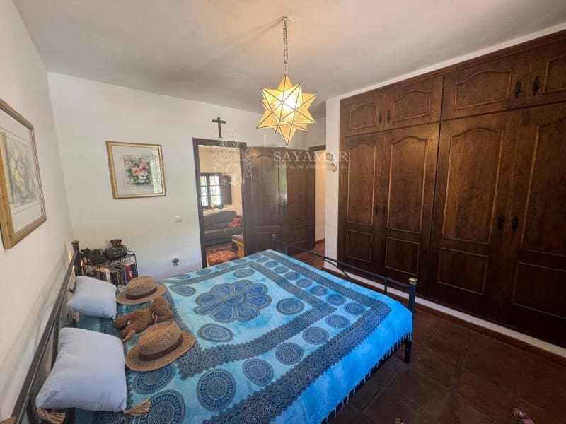 3 sypialnia Willa na sprzedaż w Sayalonga z basenem - 495 000 € (Ref: 8940538)