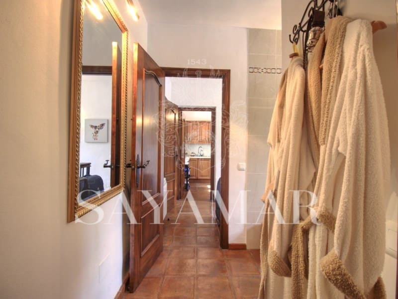 3 slaapkamer Villa te koop in Sayalonga met zwembad - € 495.000 (Ref: 8940538)