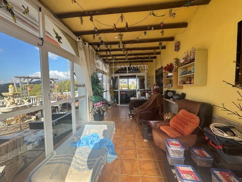 4 slaapkamer Villa te koop in Sayalonga - € 540.000 (Ref: 8944232)